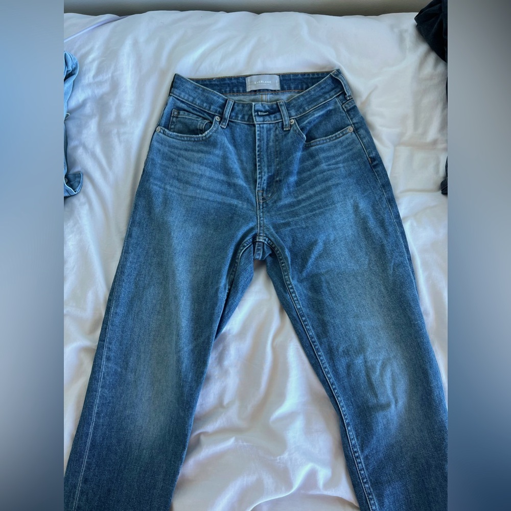 Jeans CURVY Everlane’s “The curvy cheeky jean” size 24 raw hem